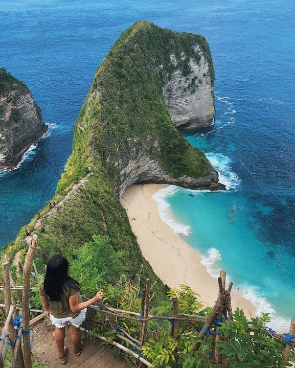 Nusa Penida Tour
