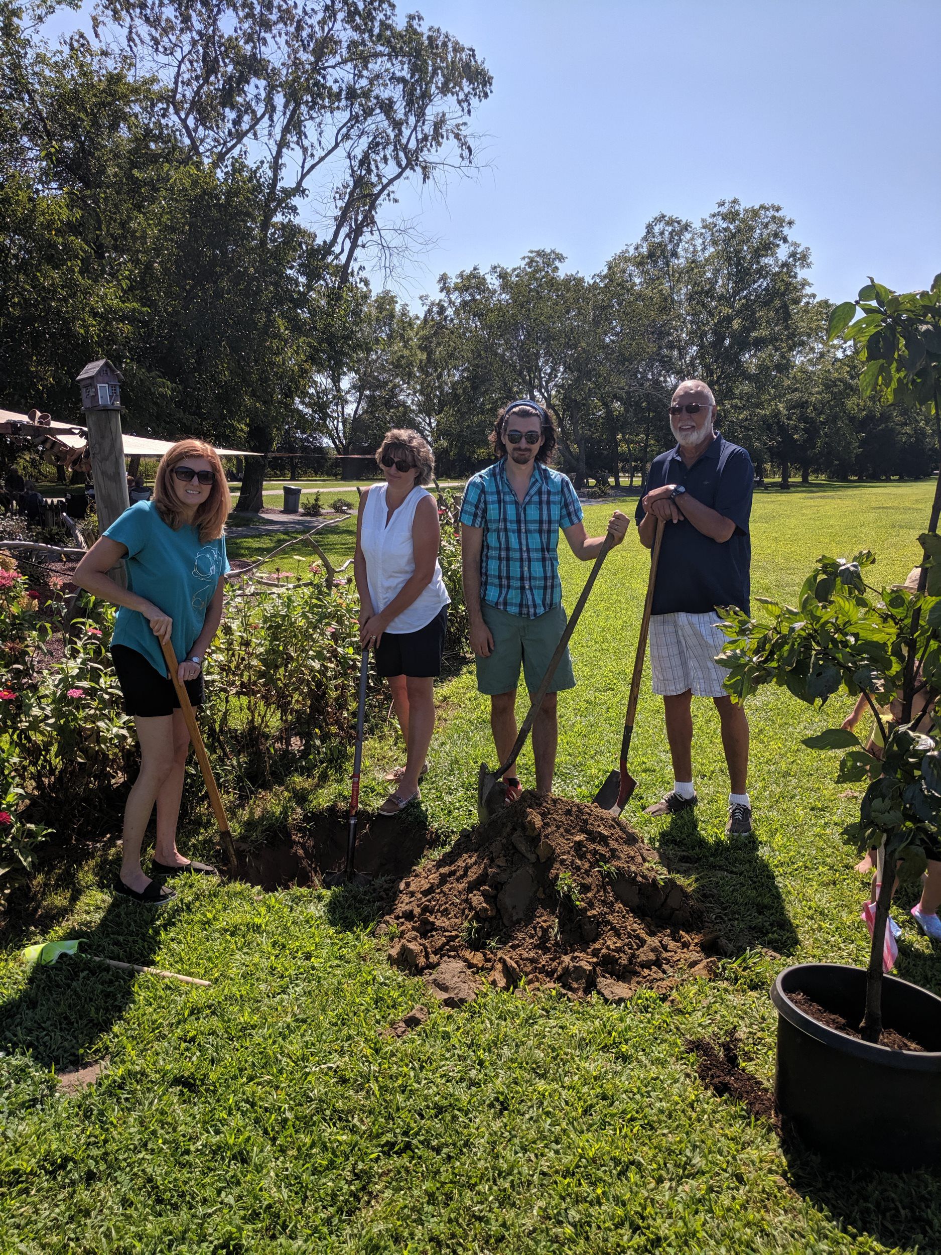 Tree Planting Family