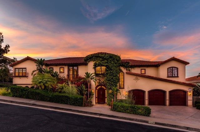 22429 S. Summit Ridge Circle