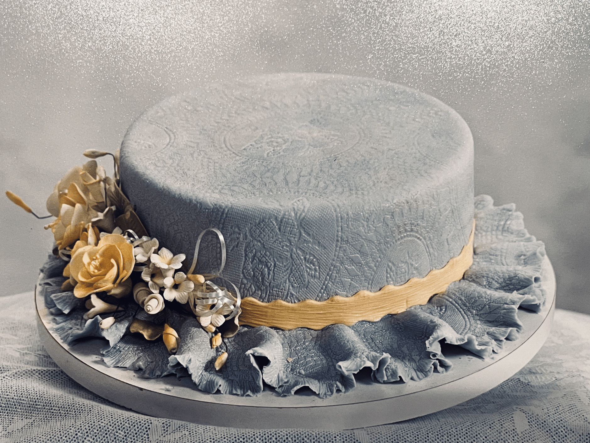 Elegant Fondant Cakes