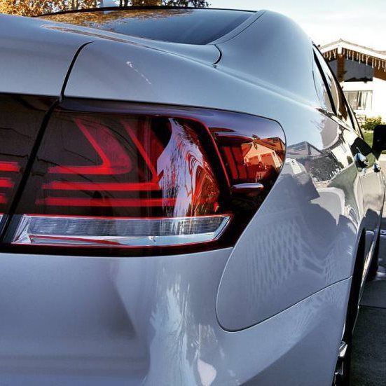 white car tail lights