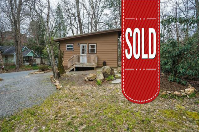 Real Estate & Homes For Sale Black Mountain, NC Cottonwood Property