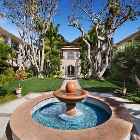 316 Por La Mar Circle