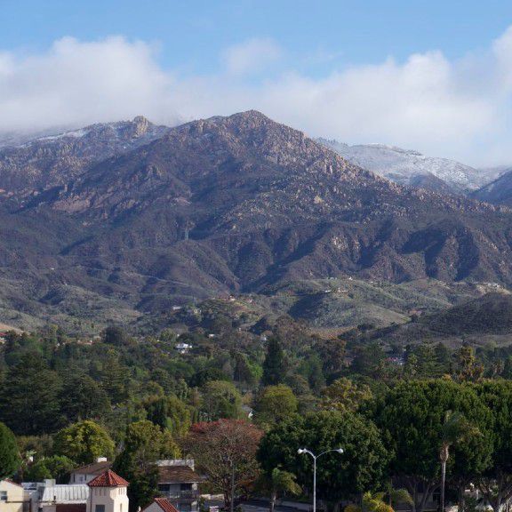 3340 McCaw Avenue, Unit 212