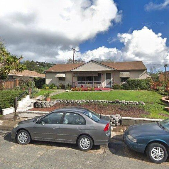 308 East Calle Laureles