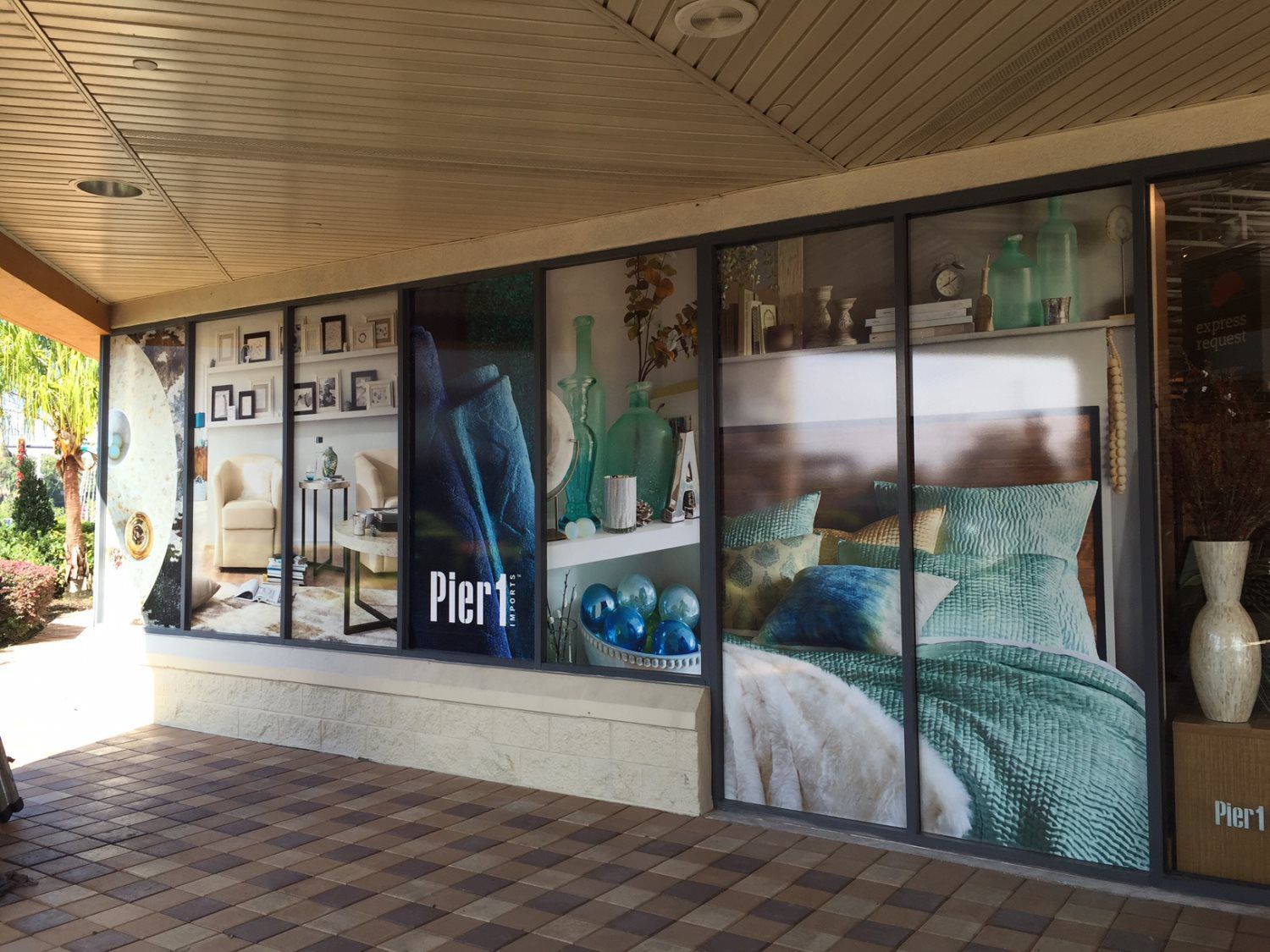 Storefront Window Graphics for Pier 1 imports, Sarasota, Florida