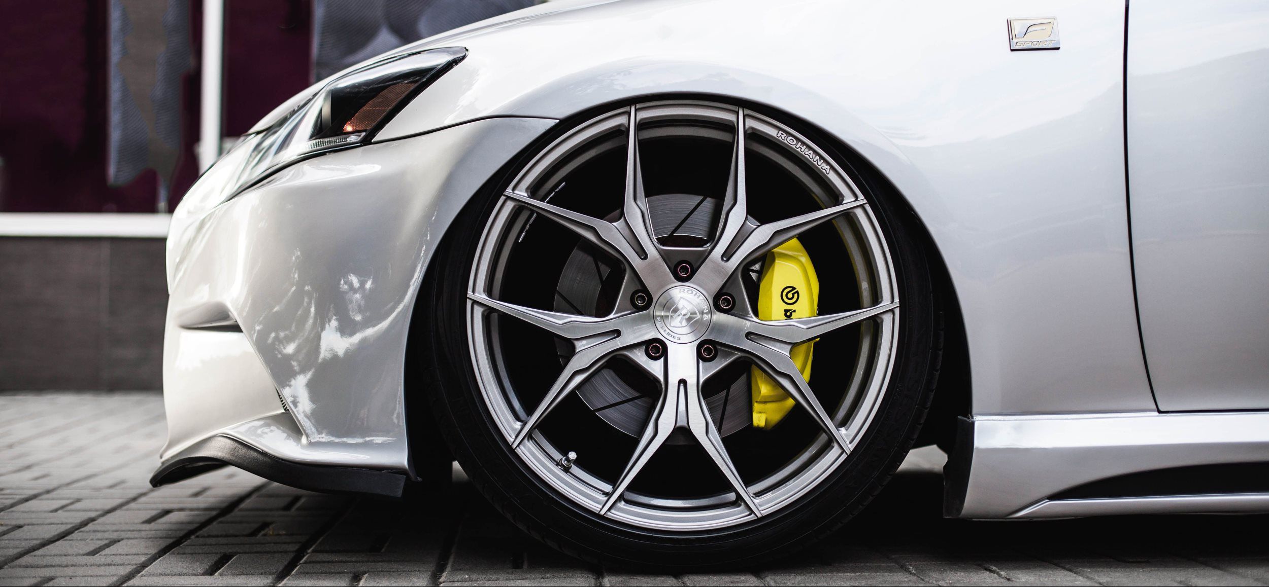 Image of Rims and Tire
